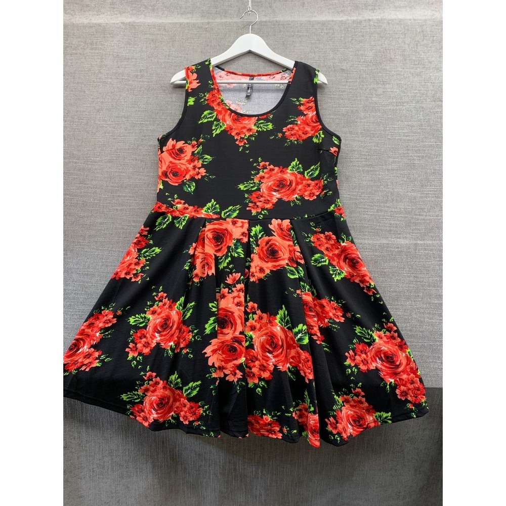 White Mark Fit & Flare Dress Womens 1XL Black Red Floral Pleated Scoop Neck
